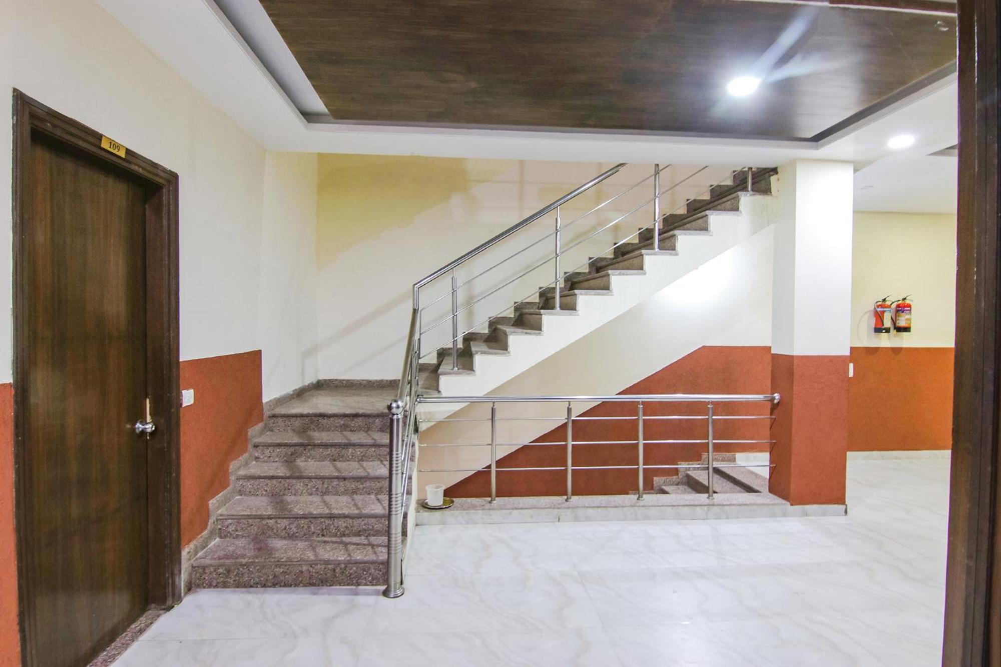 Fabexpress Kohinoor City Chandīgarh Εξωτερικό φωτογραφία